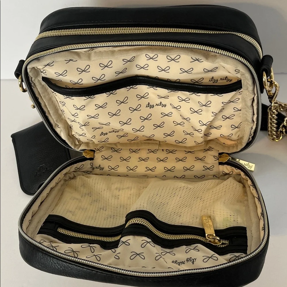 Itzy Ritzy The Double Take Crossbody Diaper Bag Kelly Tweed Classic Preppy Baby